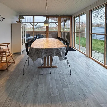 Nyaraló Stunning In Haderslev With Wifi